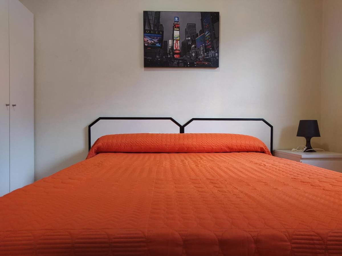 Apartment La